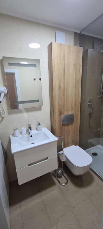 Afrodita Novi Sad Ngoại thất bức ảnh