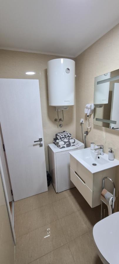 Afrodita Novi Sad Ngoại thất bức ảnh