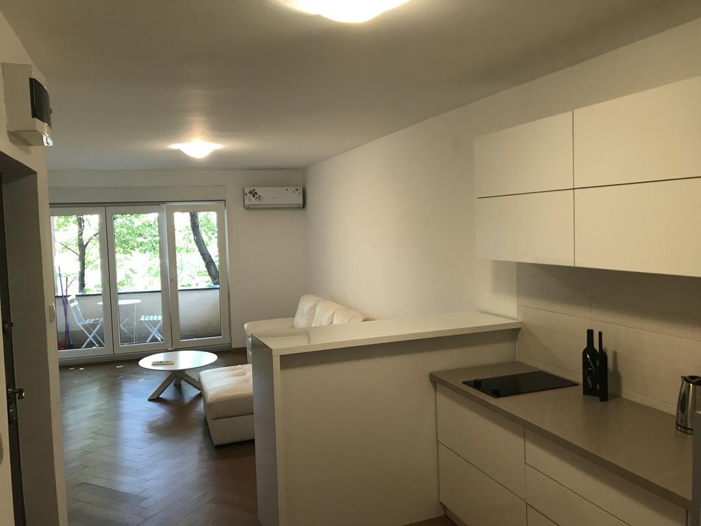 Afrodita Novi Sad Ngoại thất bức ảnh