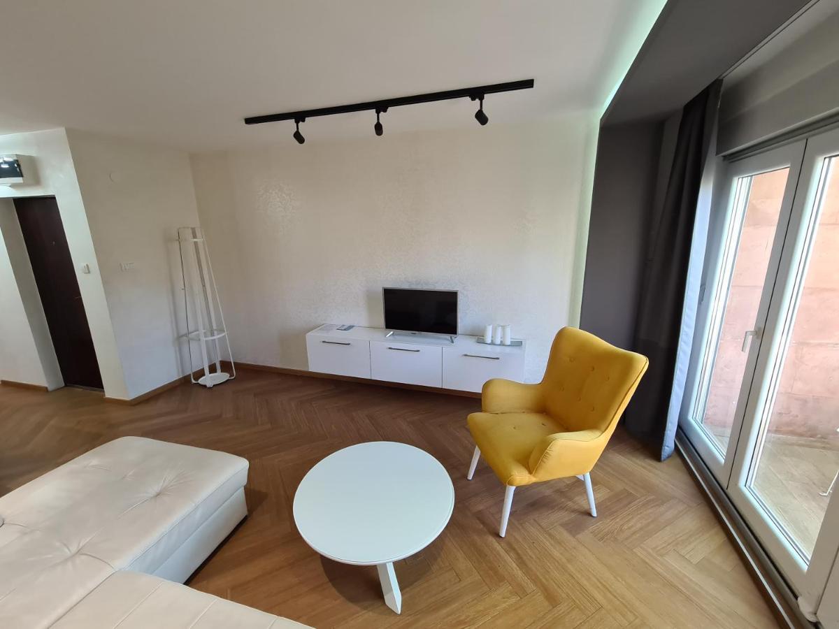 Afrodita Novi Sad Ngoại thất bức ảnh